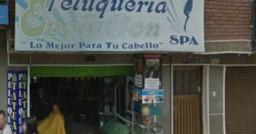 PELUQUERIA EVOLUTION SALITRE GRECO PELUQUERIA EVOLUTION SALITRE GRECO